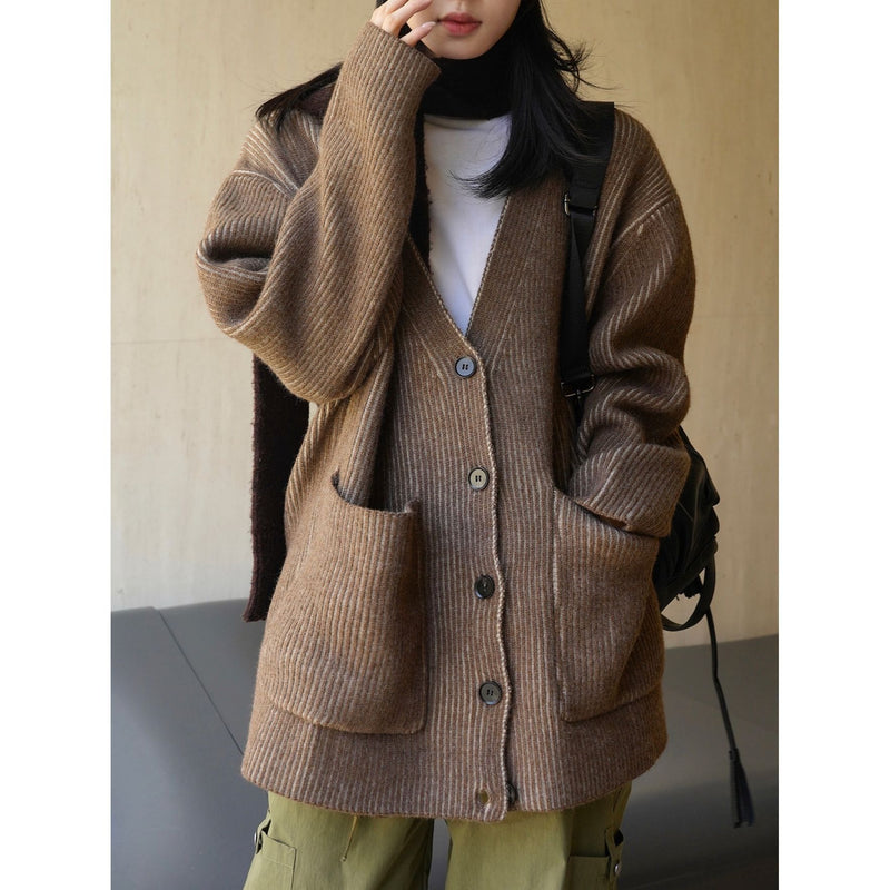 Koreanischer brauner Cardigan