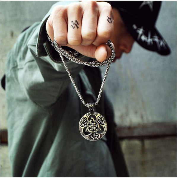 韓国人気【TOU】Tie A Knot Necklace #round ball☆送料関税込 韓国人気【TOU】Tie A Knot Necklace #round ball☆送料関税込