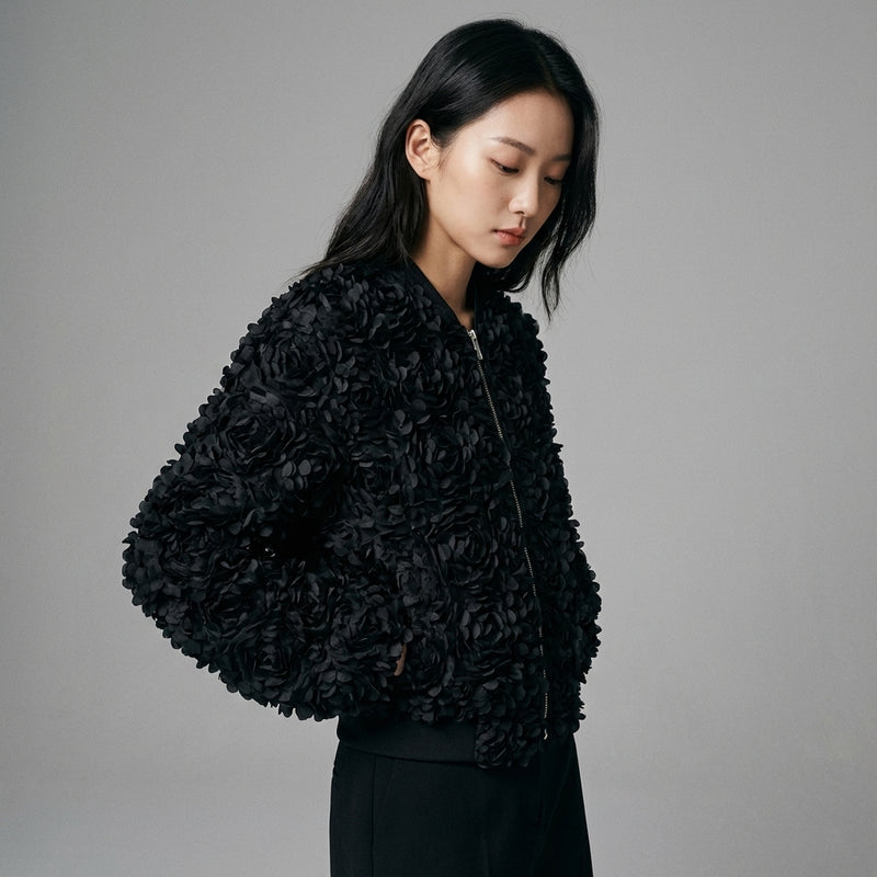 Veste Florale Noire Coréenne pour femme, blouson léger à motifs floraux. Idéal streetwear et mode K-pop. - Taille XS