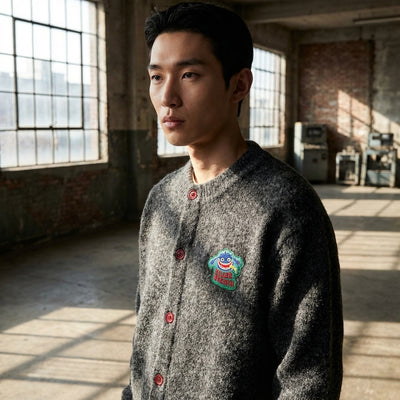 Cardigan brodé vintage gris foncé pour femme - Style coréen décontracté Koreanxwear