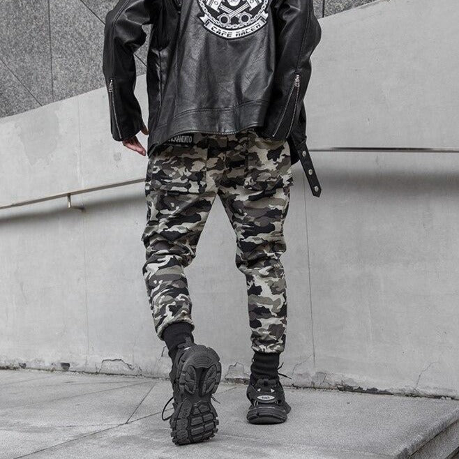 Pantalon cargo camouflage gris